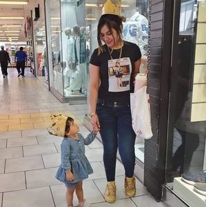 Meet your Posher, Jade catleya